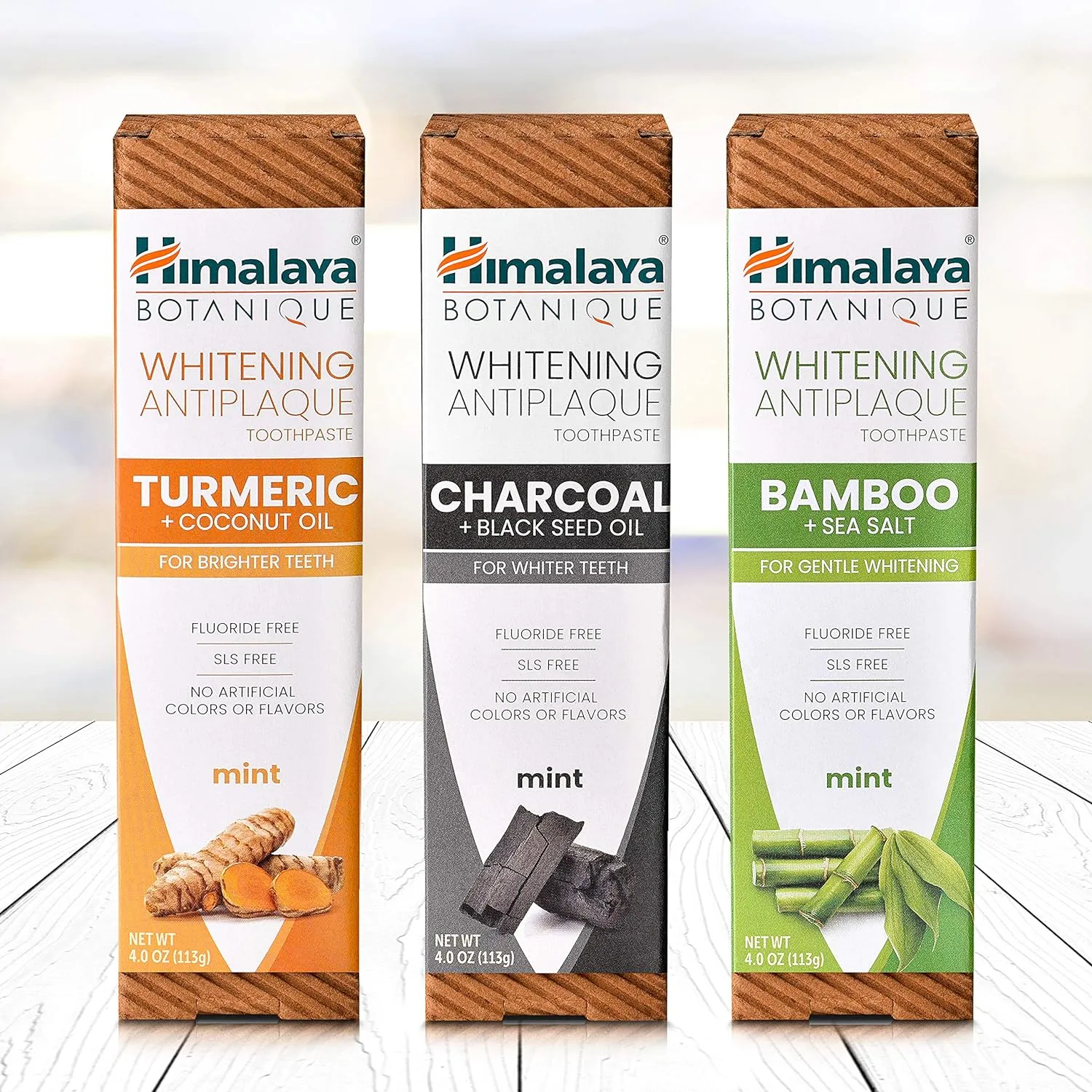 Himalaya Botanique Turmeric & Coconut Oil Whitening Antiplaque Herbal Toothpaste, Whitens Teeth, Fluoride Free, No Artificial Flavors, SLS Free, Vegan, Cruelty Free, Foaming, Mint Flavor, 4 Oz, 1 Pack
