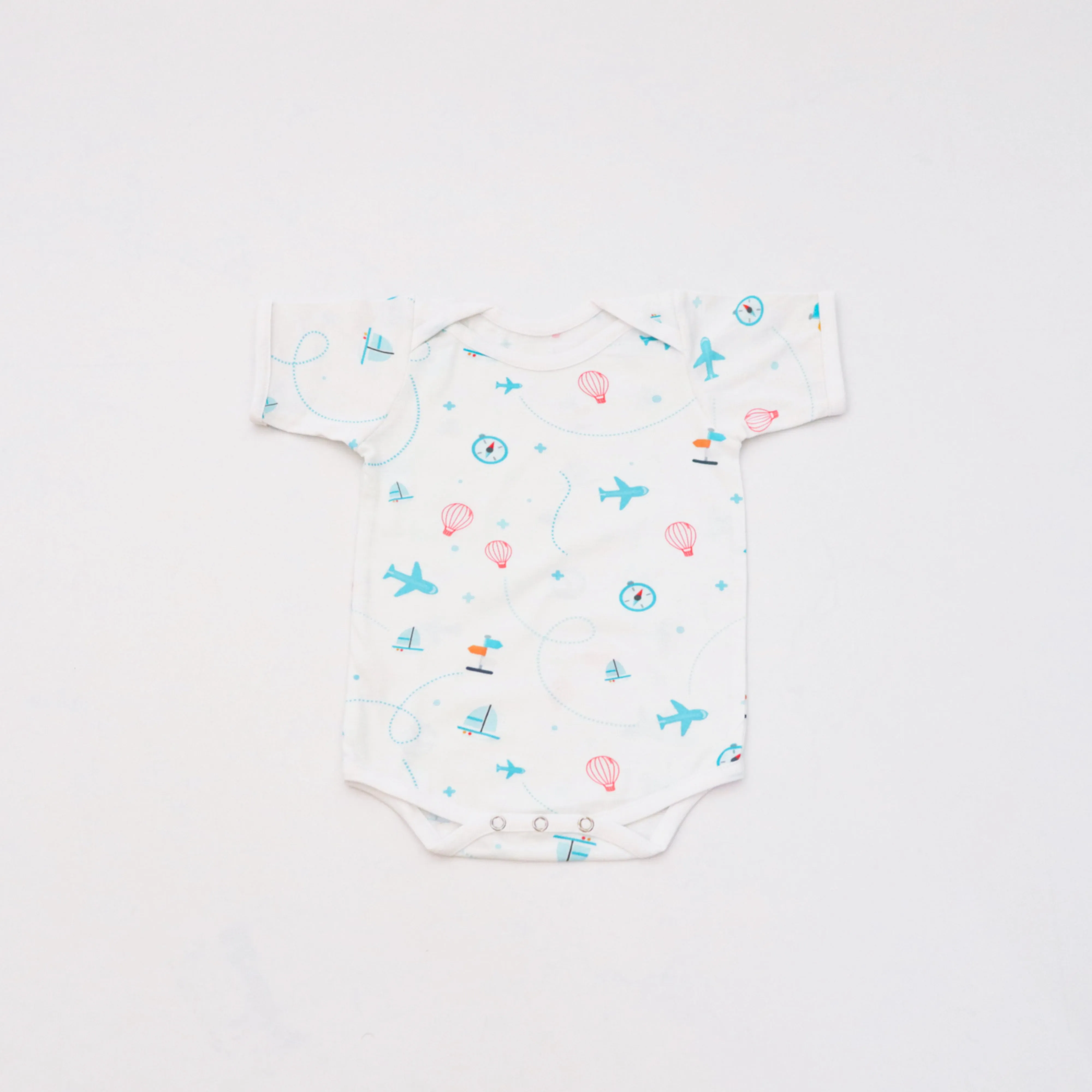 Lil Travellers - Newborn Everyday Gift Bundle