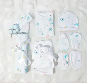 Lil Travellers - Newborn Everyday Gift Bundle